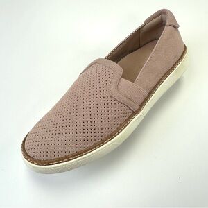 Vionic pink slip on sneaker loafers Womens Size 6 perforated comfort blush pink